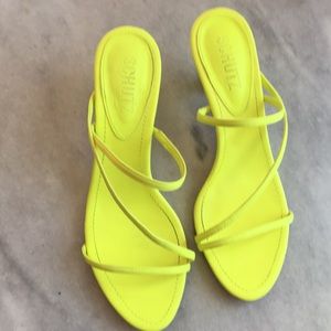 Schutz neon yellow strappy sandal 6.5